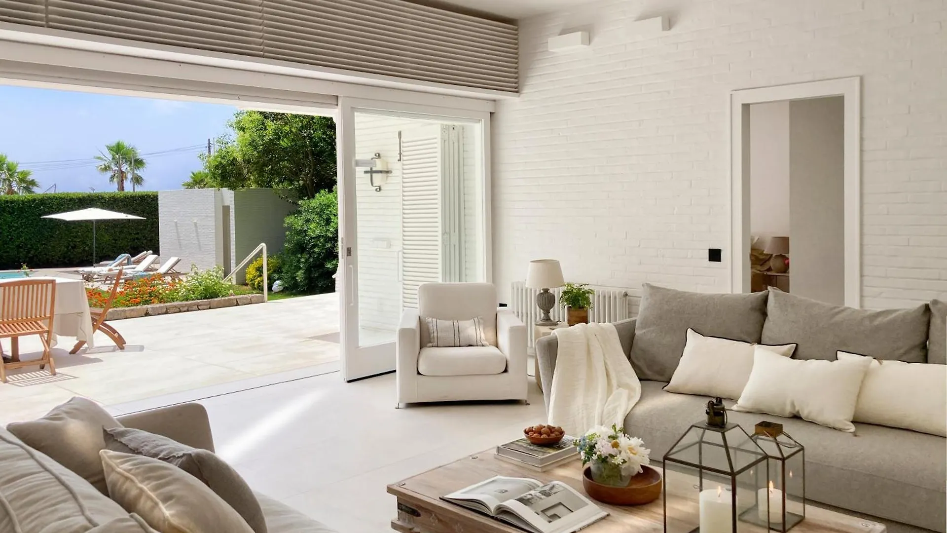 Villa Con Piscina Delante Del Mar Roda de Bará